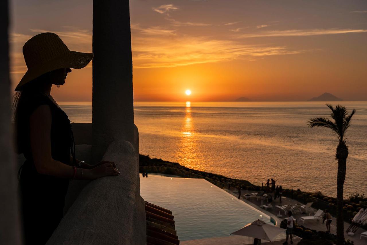 Therasia Sea And - The Leading Of The World 5* Vulcano (Isola)