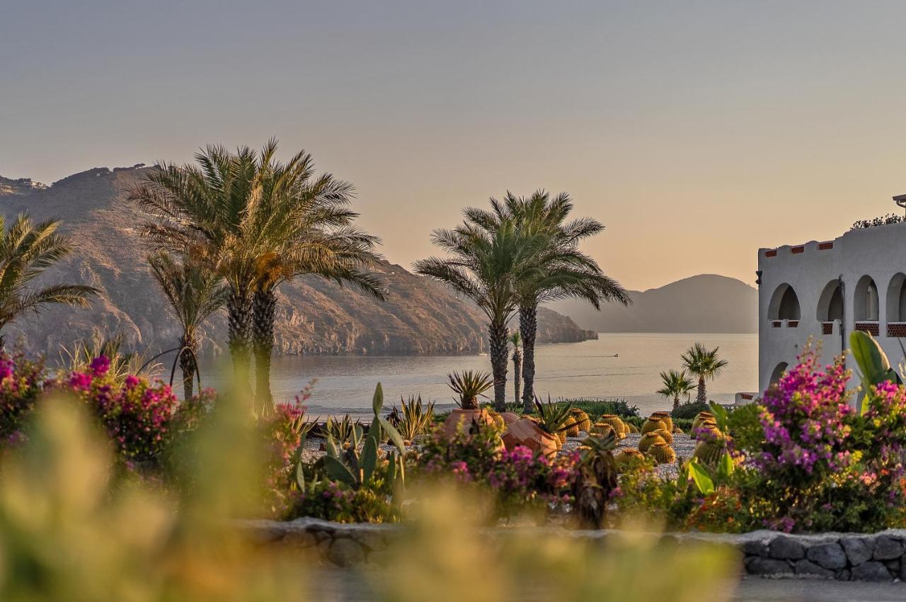 Hotel Therasia Sea And - The Leading Of The World