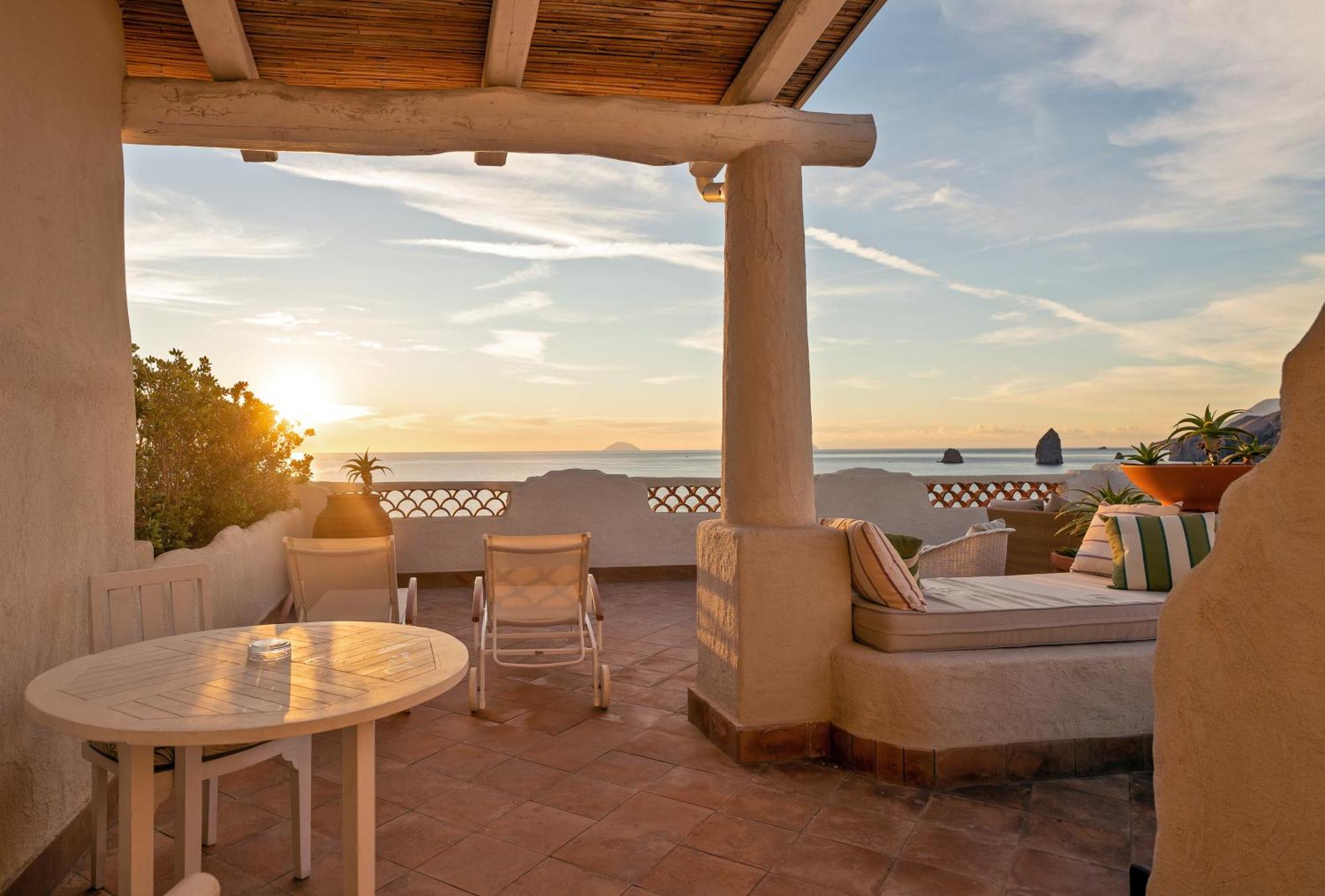 Therasia Sea And - The Leading Of The World Hotel Vulcano (Isola)